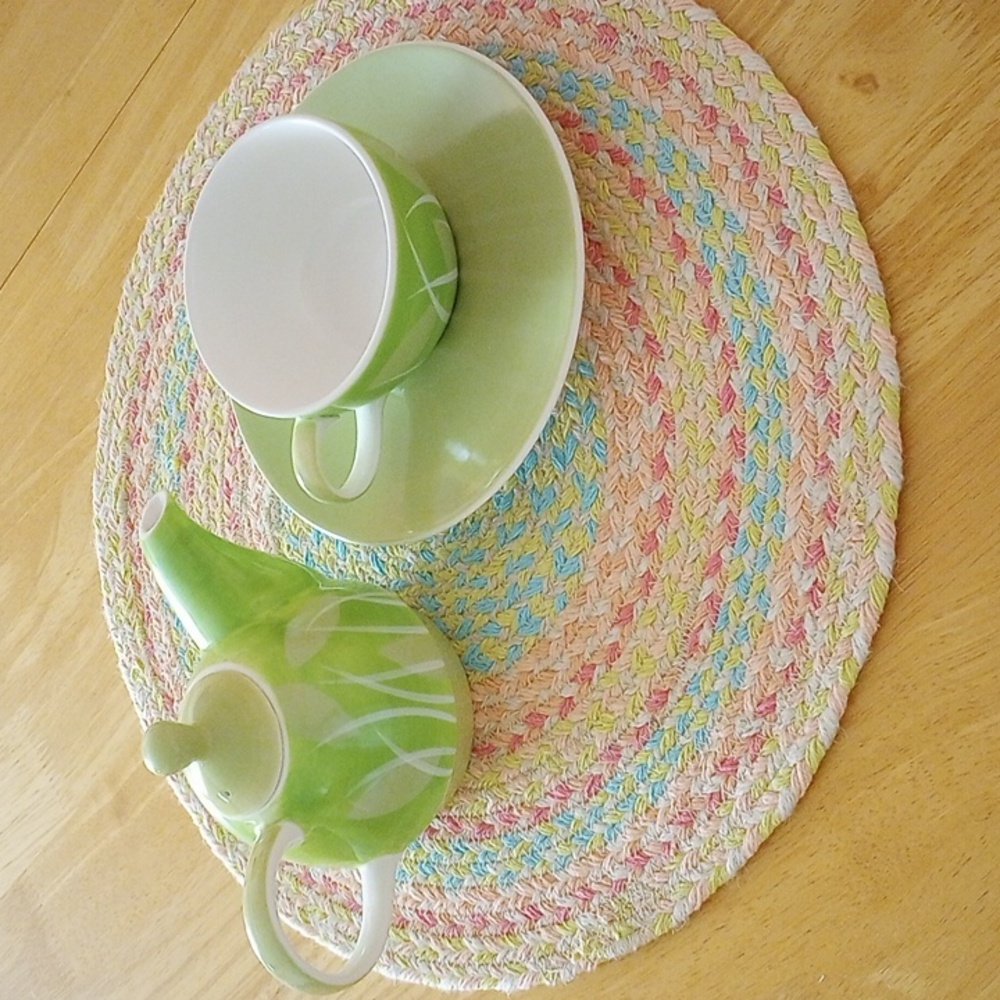 Teacup Teapot Combo "HuesNBrews"  (Green & White)